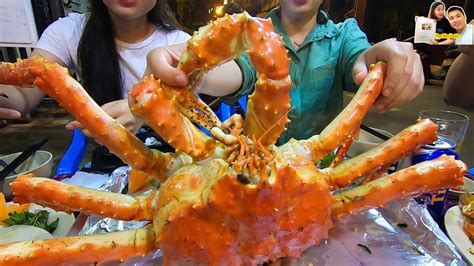 Ăn Cua Hoàng Đế King Crab rẻ nhất Sài Gòn ở vựa hải sản của A Đông Du Kí cùng Phan Diểm Ánh Kua