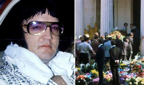 Elvis death: Griefstricken dad Vernon did something incredible after the funeral | Music ...