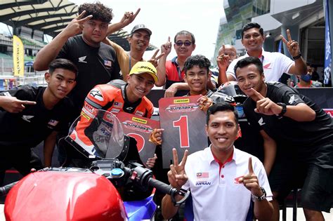 1-2 FOR BOON SIEW HONDA RACING TEAM IN RACE 3 - Malaysia Superbike ...