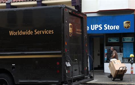 UPS Earnings: Outlook Cut Amid Delivery Slowdown - WSJ