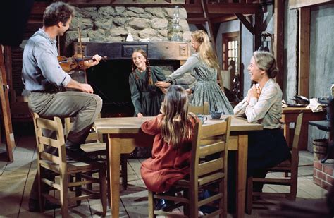 'Little House on the Prairie': The Cast Smelled Awful During the Show ...