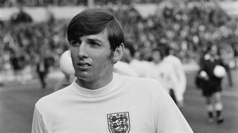 Martin Peters: England 1966 World Cup star 'a special footballer', says Redknapp | UK News | Sky ...