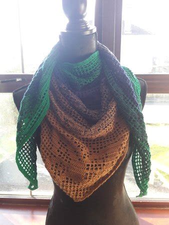 Shawl "Butterfly" Crochet Pattern