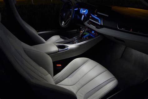 Photo Gallery: BMW i8 Interior at Night - autoevolution