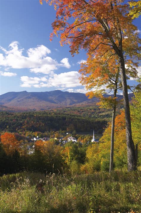 Fall Foliage #1 Travel Destination: Stowe Vermont