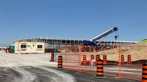 Construction stops at Windsor EV battery plant site : r/CanadaPolitics