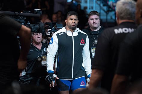 Alistair Overeem vs. Francis Ngannou added to UFC 218 - MMAmania.com