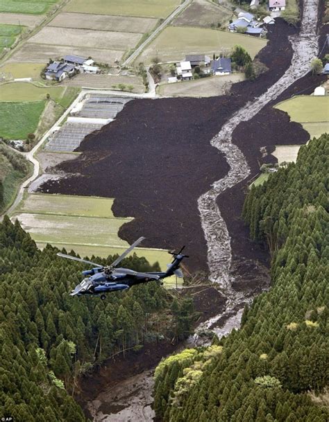 Landslides from the Kumamoto earthquake in Japan - The Landslide Blog ...