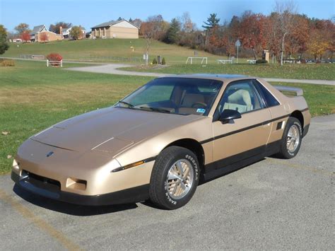 1986 Pontiac Fiero SE | Premier Auction