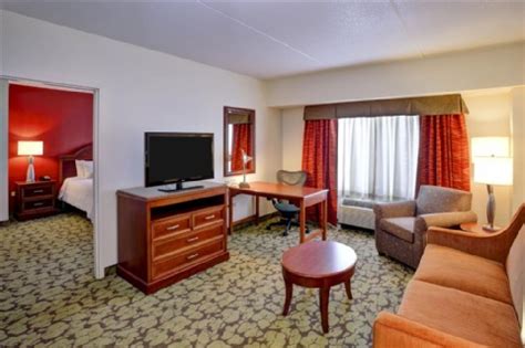 Hilton Garden Inn Chicago/Midway Airport | Stress-Free Stays & Parking Near MDW Airport - Stay ...