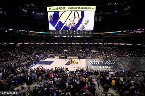 73,745 Indiana Pacers Arena Stock Photos, High-Res Pictures, and Images ...