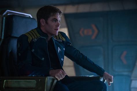 28 New Hi-Res Images from STAR TREK BEYOND | The Entertainment Factor