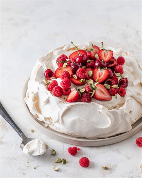 The Perfect French Meringue Recipe - Style Sweet