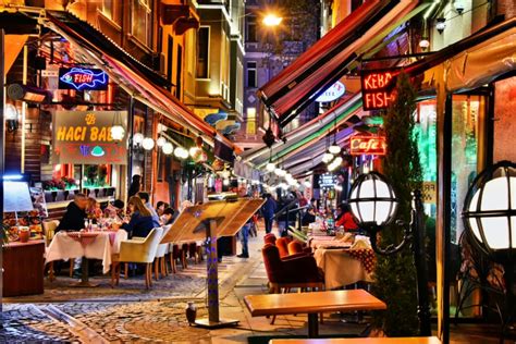 11 Best Spots for Nightlife in Istanbul Worth Checking Out