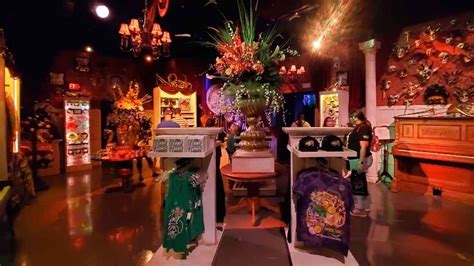 The Complete Guide to Mardi Gras at Universal Orlando – Endless Summer ...