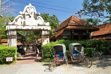 Samut Prakan Ancient City - Outdoor Museum in Samut Prakan - Go Guides