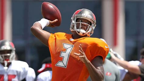 Bucs release first depth chart with no surprises - ESPN - Tampa Bay ...