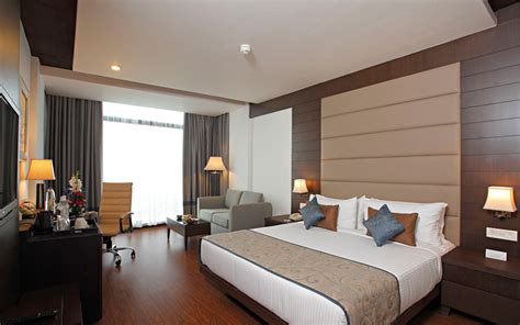 Some Common Facilities Found in Five Star Hotels in New DelhiNew Delhi Hotels