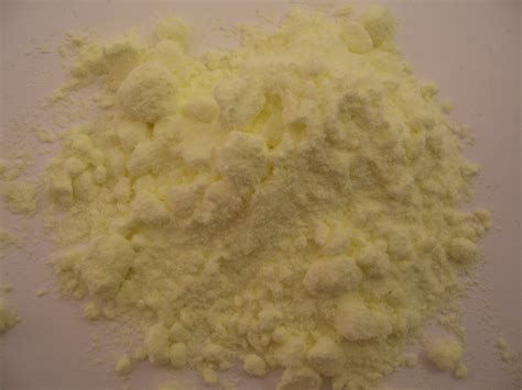 File:Sulfur powder.jpg - Wikimedia Commons