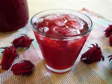 Recipe of the Day: Jamaican Sorrel Drink | Christmas traditions, Caribbean and Caribbean food