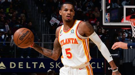 Hawks' Dejounte Murray to miss 2 weeks with ankle sprain | NBA.com