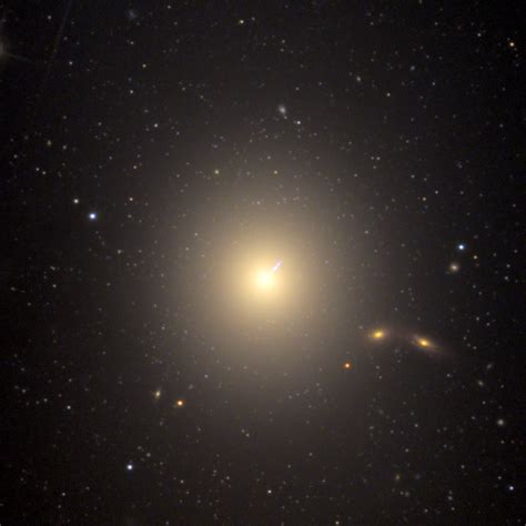 M87 Galaxy (Messier 87) Facts
