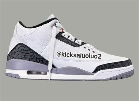 Air Jordan 3 Cement Grey CT8532-106