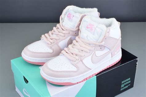 Nike Dunk SB High Pro Pink White Winterized In Women’s Size - FavSole.com