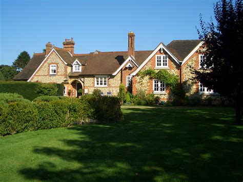 Chipstead Village Surrey Gallery - Chipstead Village