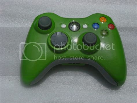 Custom car paint job on XBOX 360 controller