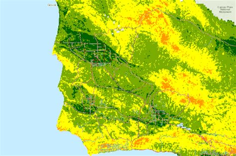 Map 9 - evacuation zones overlain with “one way out” areas, and high fire risk areas | Data Basin