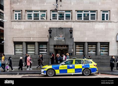 City london bishopsgate police station hi-res stock photography and images - Alamy