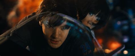 Asian Jim Sturgess and Doona Bae in sky scene Cloud Atlas | Cultjer