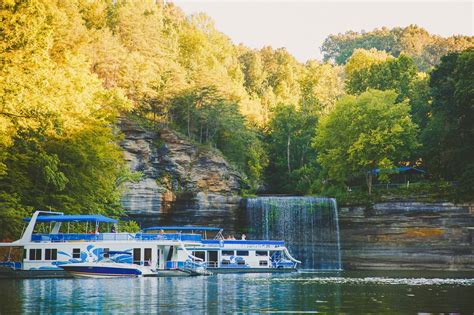 Lake Cumberland Waterfall Guide