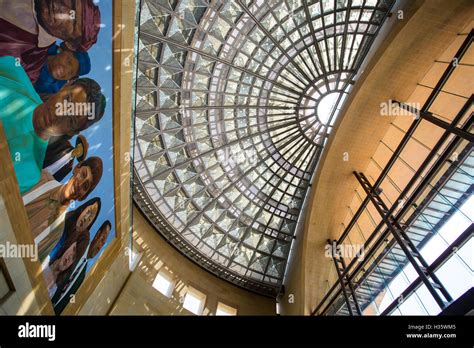 Los Angeles Union Station Mural Stock Photo - Alamy