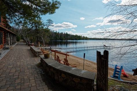 Elbow Lake Lodge: Bears Den Studio Suite - Resorts for Rent in Cook, Minnesota, United States ...