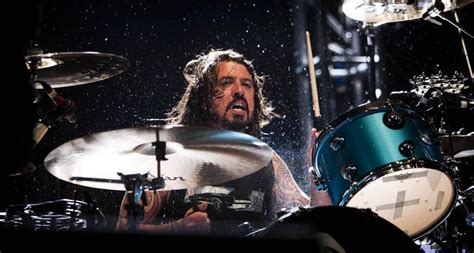 dave-grohl-drums - Wake And Listen