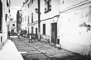 alleyway soccer | visit my blog at speakout.de | speakout.de | Flickr