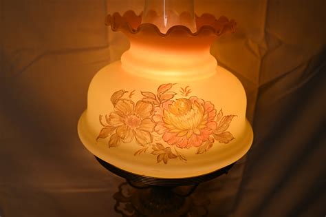 Vintage Quoizel Hurricane Custard Glass Floral Lamp - Etsy