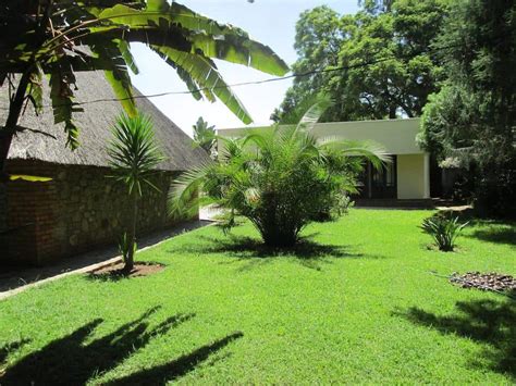 Wozani Lodge - 3 Star Bulawayo Accommodation | ZimNinja