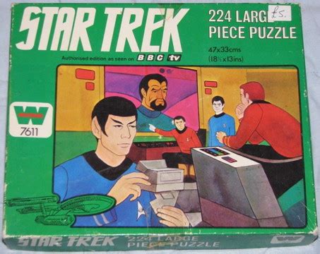 Star Trek Jigsaw Puzzles with Comic art