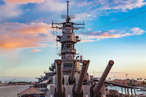 Explore the decks of the legendary USS Missouri at Pearl Harbor ...