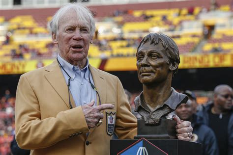 Bobby Beathard, cadre du Temple de la renommée de la NFL, décède à 86 ans - Crumpe