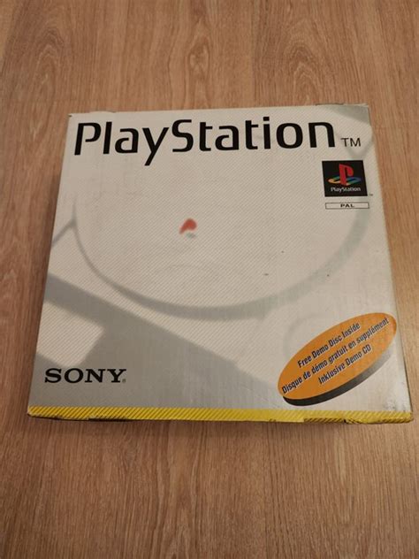 Sony Playstation 1 - Video game console - In original box - Catawiki