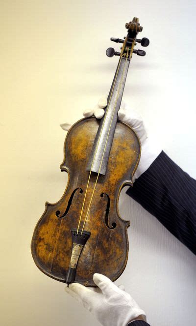 Titanic violin fetches $1.44 mil | The Spokesman-Review