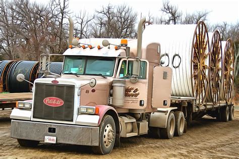 Peterbilt 379, Oklahoma, USA. Oversize load Digital Art by Mick Flynn ...