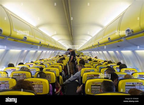 Ryanair Boeing 737-800 cabin interior Stock Photo - Alamy