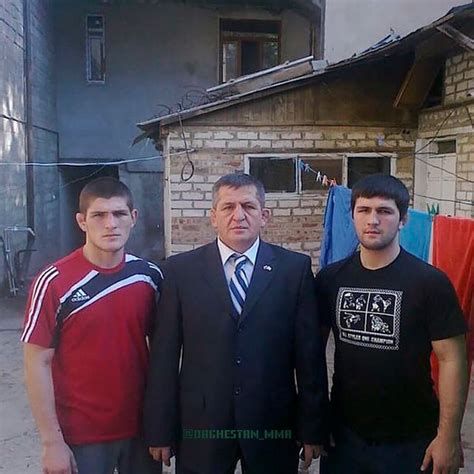 Rare photo of Khabib and his older brother Muhammad : ufc