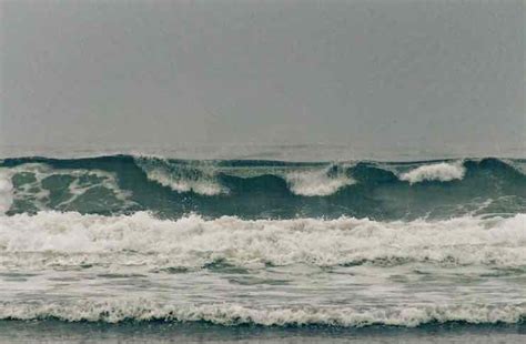 6 Tips For Winter Surfing In The Atlantic Ocean - offMetro NY