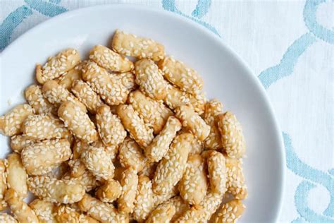 Buttery Sesame Sticks Recipe - Food Fanatic